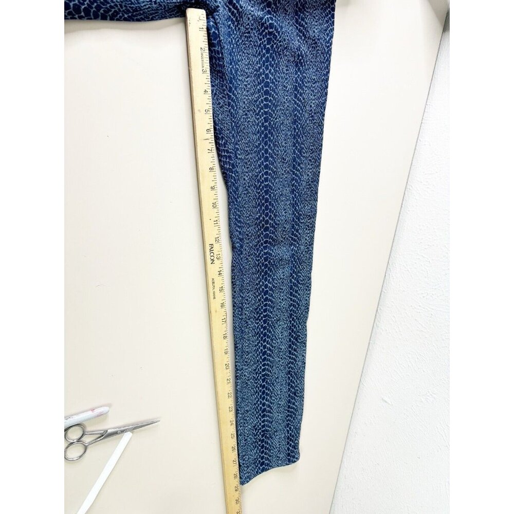 Superdown Medium (26x29) Revolve Blue Snakeskin A… - image 6